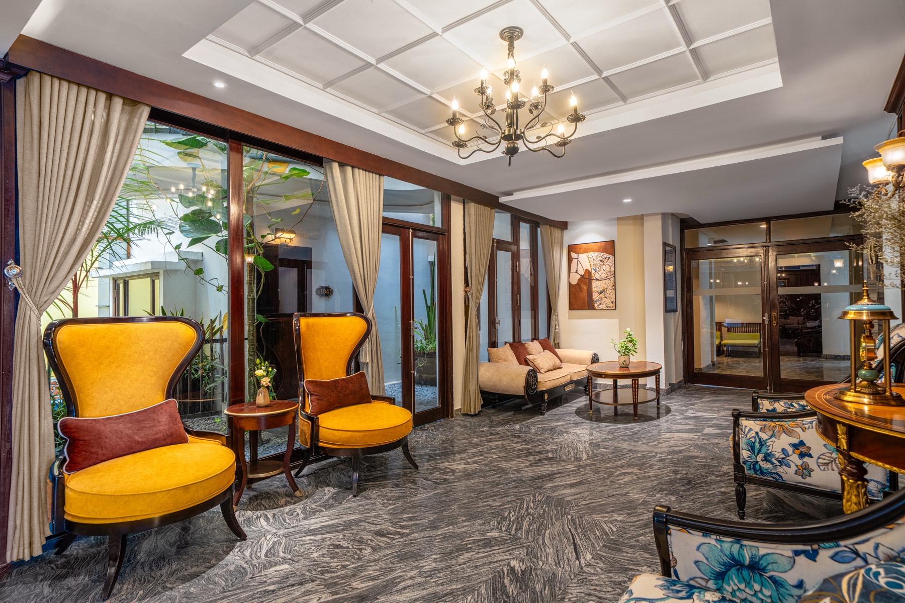 Không gian sảnh Faifo Boutique